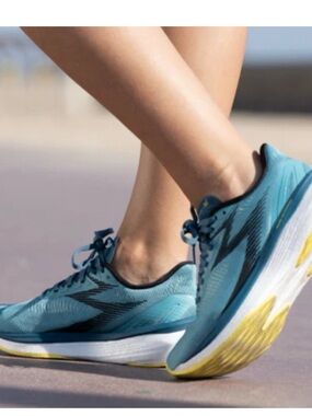 361 Spire 5 Women's Teal Athletic Running Shoes with Yellow Outsole Accents